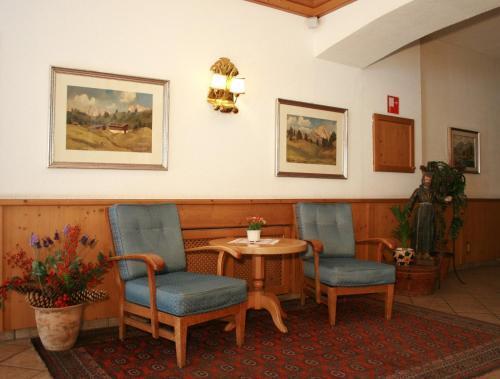 Hotel Dolomiti Madonna Ortisei Bagian luar foto
